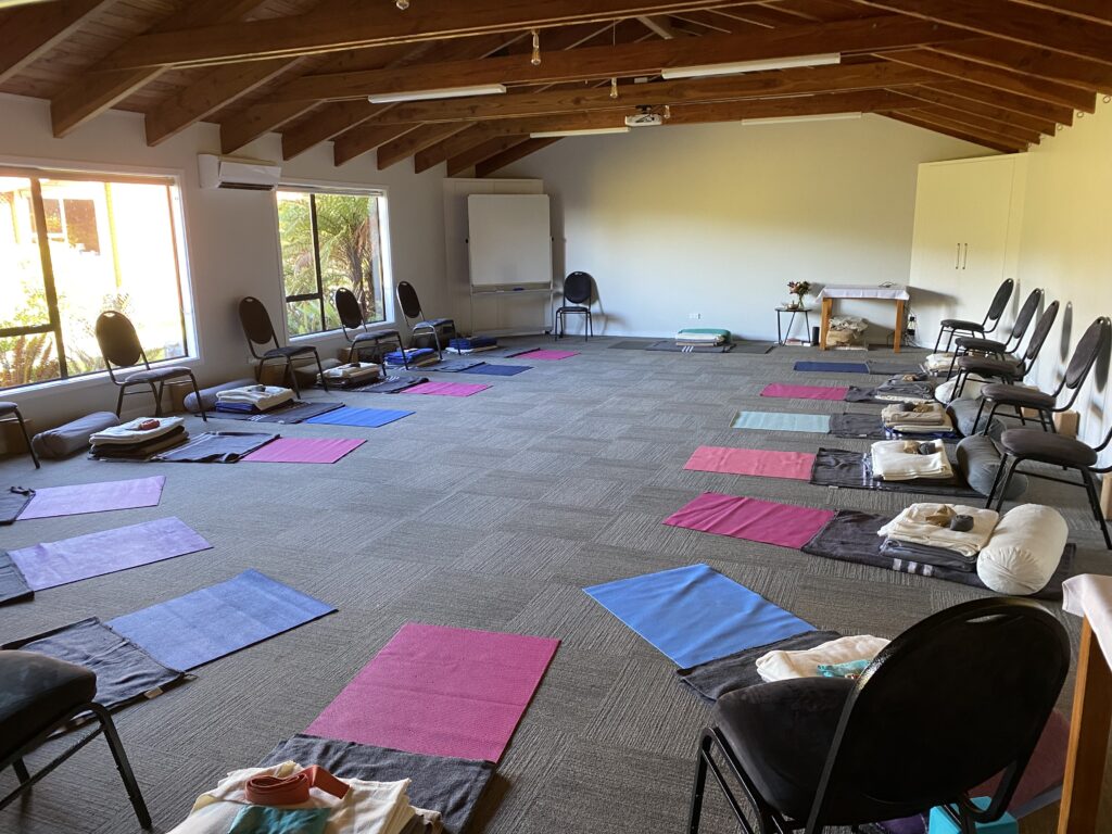 Sam Loe Yoga events and workshops and retreats